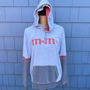 M&M'S Gray and Pink  Sweatshirt top Vintage hoodie large